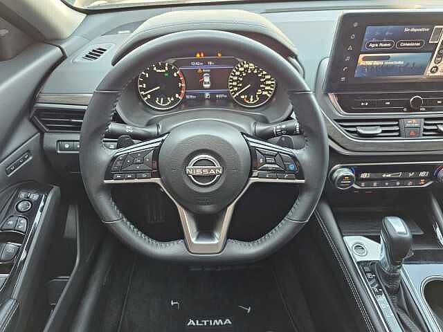 Nissan Altima