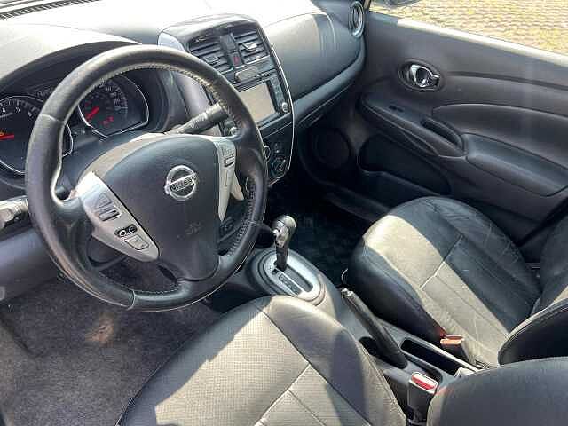 Nissan Versa