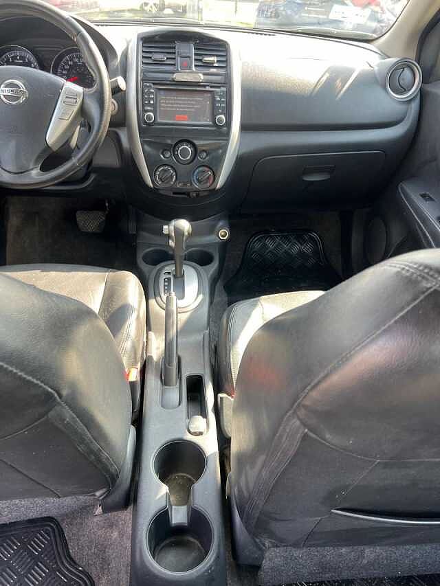 Nissan Versa
