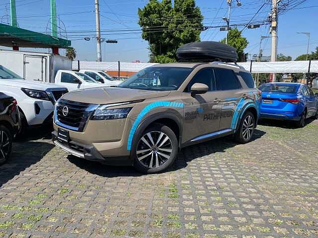 Nissan Pathfinder