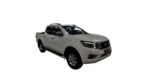 Nissan Frontier Blanco