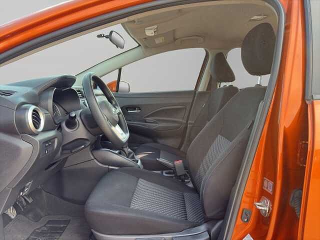Nissan Versa