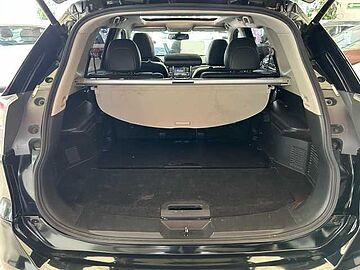 Nissan X-Trail  Negro