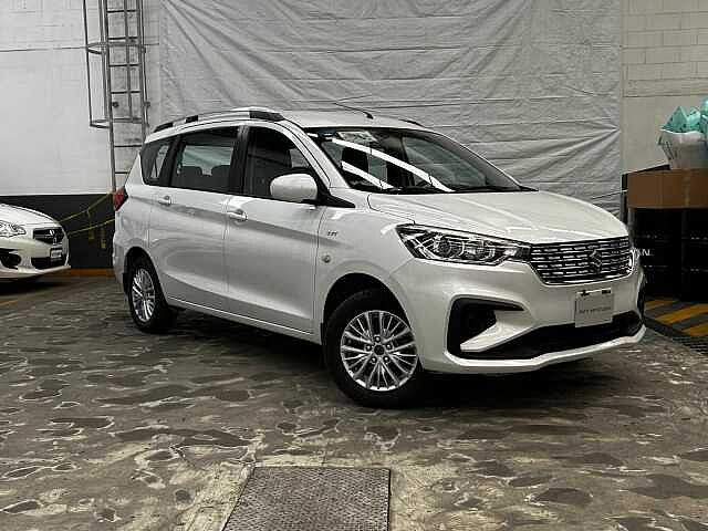 Suzuki ERTIGA