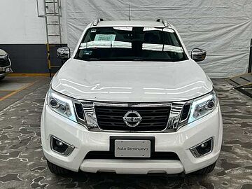 Nissan Frontier  Blanco