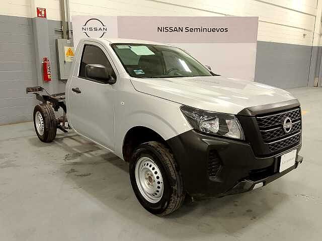 Nissan NP300