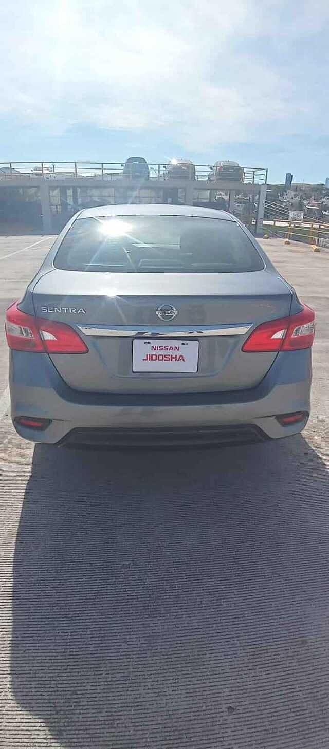 Nissan Sentra