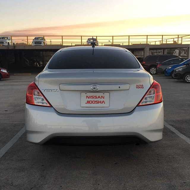 Nissan Versa