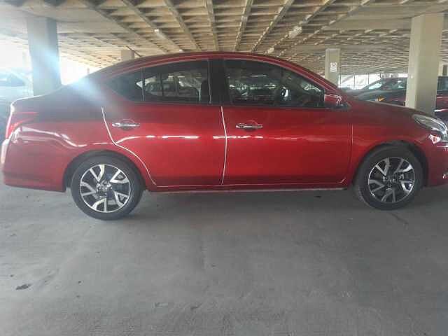 Nissan Versa