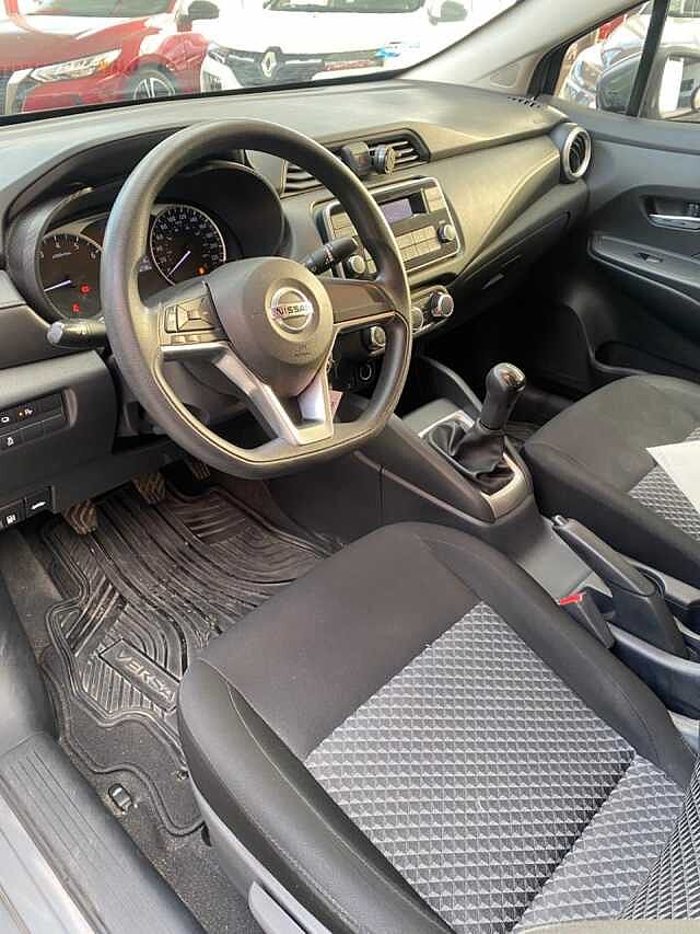 Nissan Versa