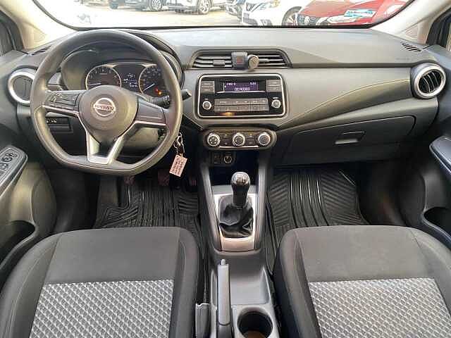Nissan Versa