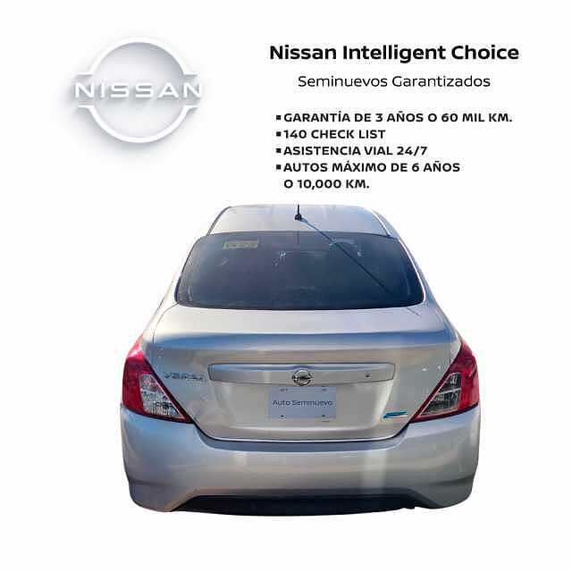 Nissan Versa