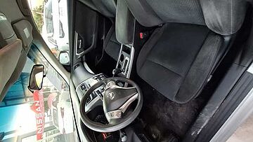 Nissan Altima  Plata