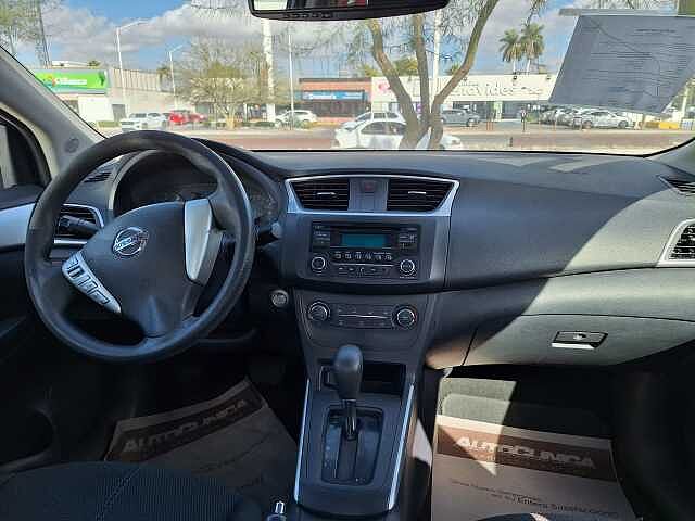 Nissan Sentra