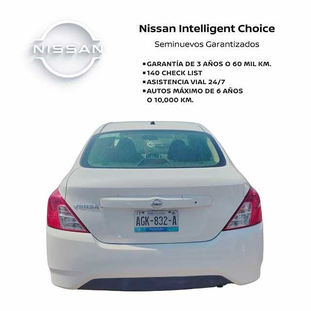 Nissan Versa