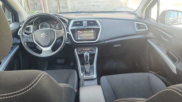 Suzuki S-Cross