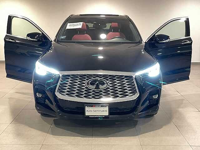 Infiniti QX55