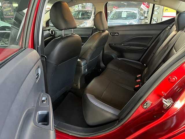 Nissan Versa