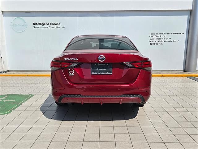 Nissan Sentra