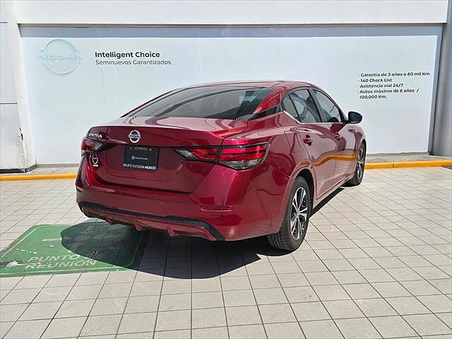 Nissan Sentra