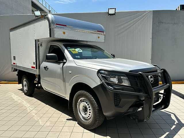Nissan NP300 Chasis Cabina