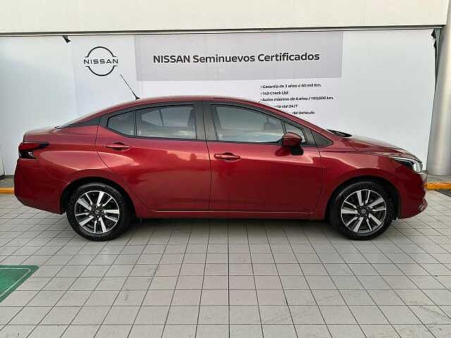 Nissan Versa