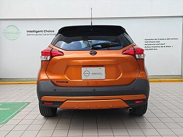 Nissan Kicks  Naranja