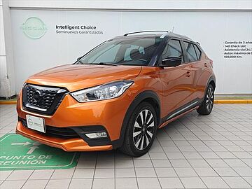 Nissan Kicks  Naranja
