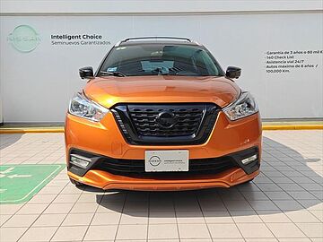 Nissan Kicks  Naranja