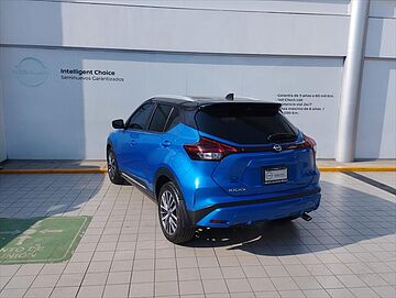 Nissan Kicks  Azul