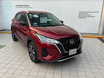 Nissan Kicks  Rojo