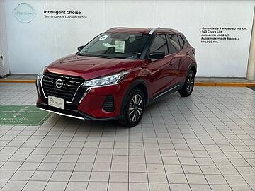 Nissan Kicks  Rojo