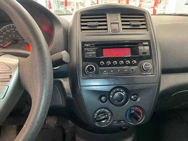 Nissan Versa