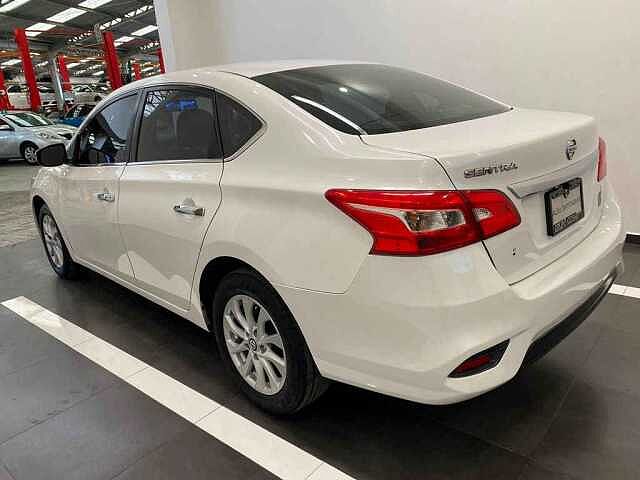 Nissan Sentra