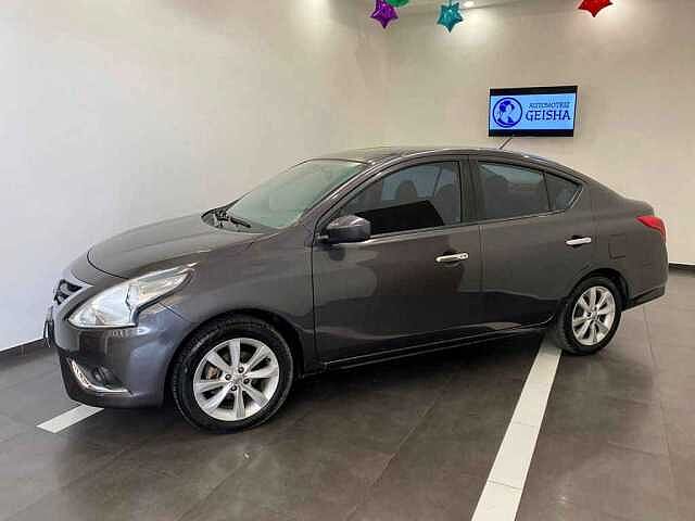 Nissan Versa