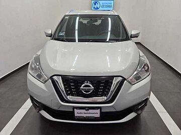 Nissan Kicks  Negro