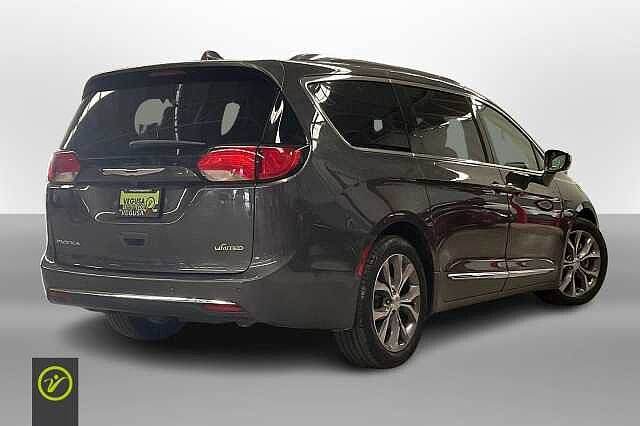 Chrysler Pacifica