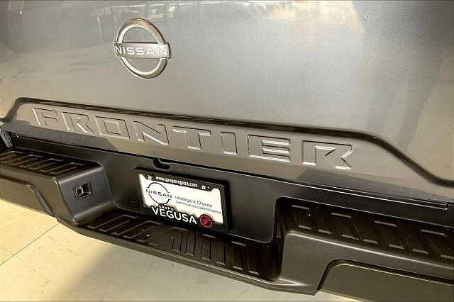 Nissan Frontier