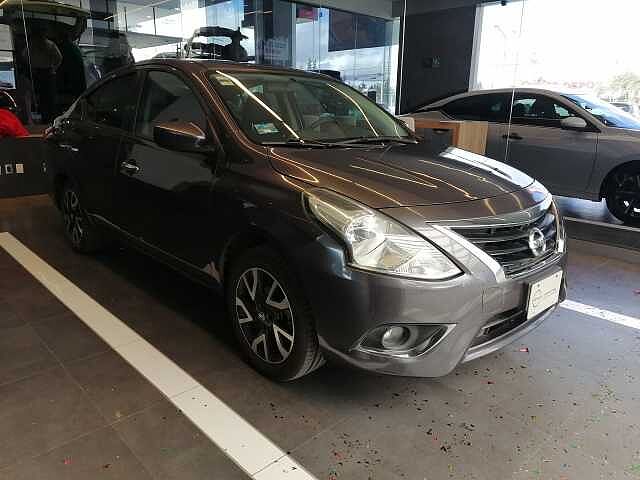 Nissan Versa