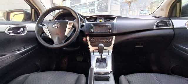 Nissan Sentra