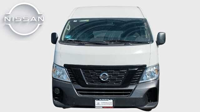 Nissan Urvan