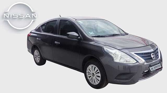 Nissan Versa