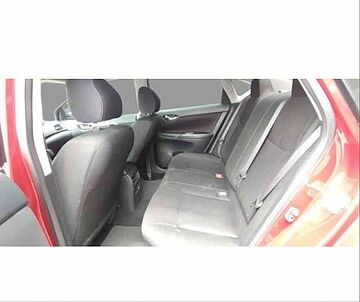 Nissan Sentra  Rojo