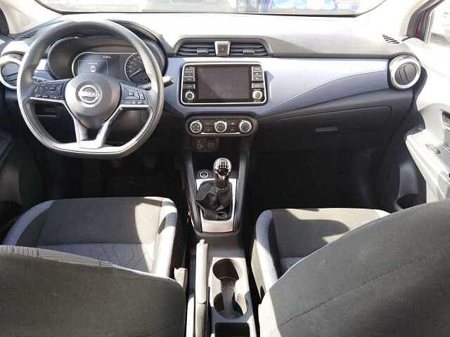 Nissan Versa