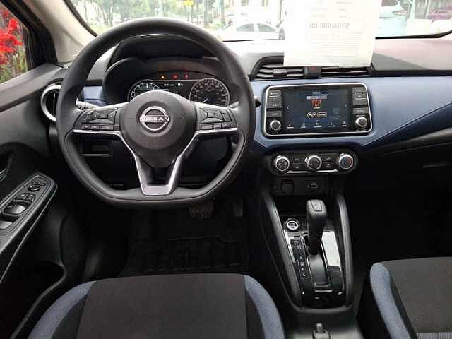 Nissan Versa