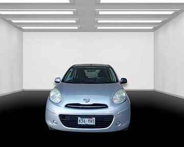 Nissan March  Plata