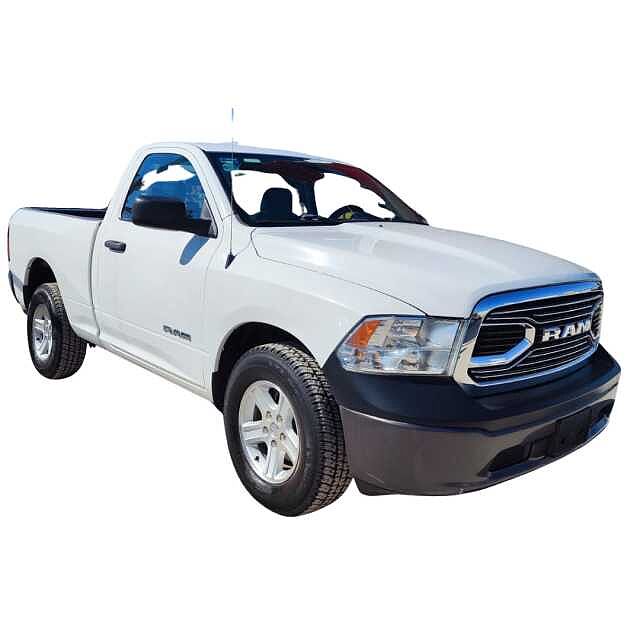Dodge RAM 1500 V6