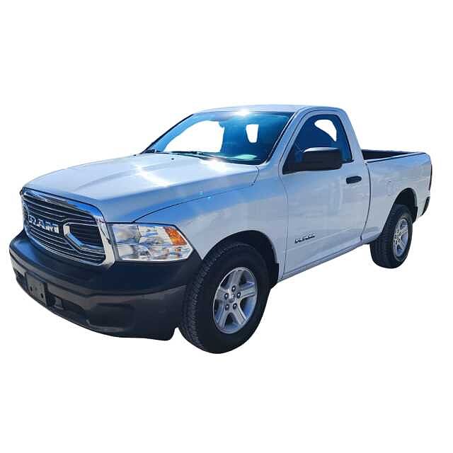 Dodge RAM 1500 V6