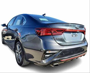 Kia Forte  Gris