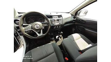 Nissan NP300  Blanco